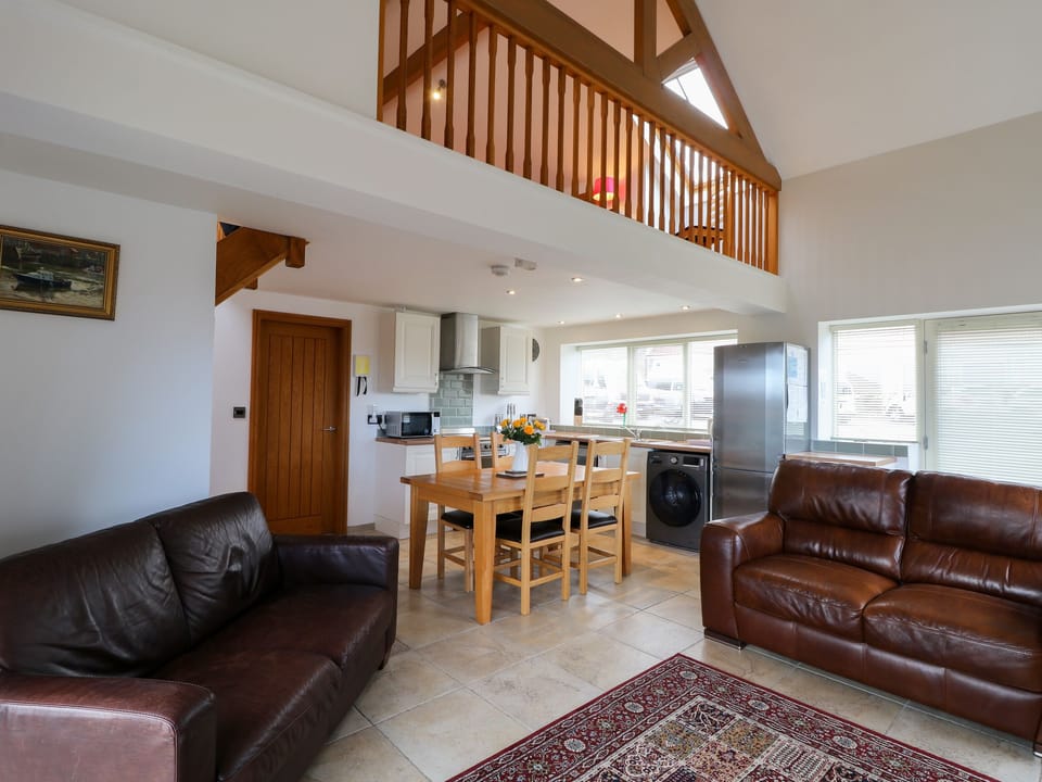 Cottage | Living area | TV, DVD player