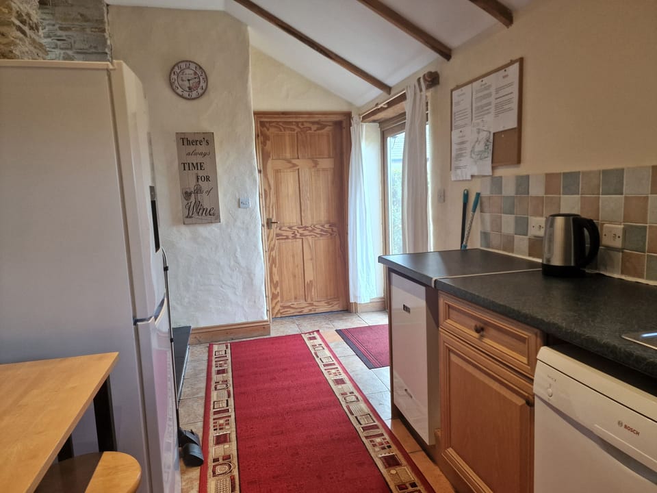 Cottage | Interior