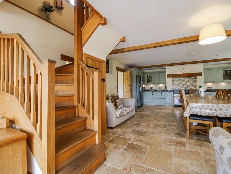 Cottage | Interior