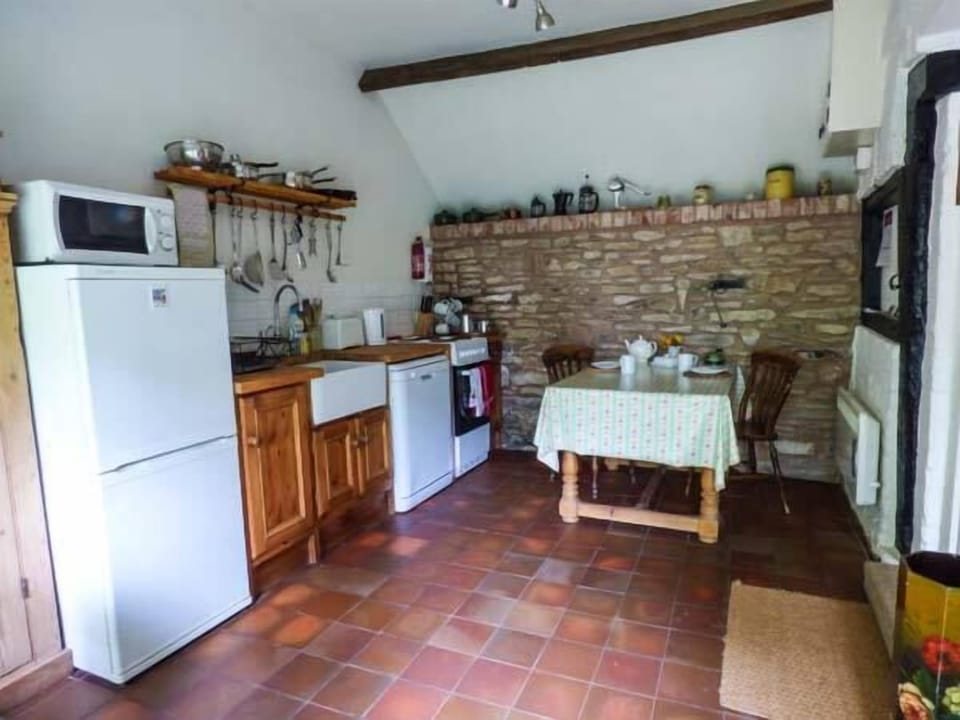 Cottage | Interior