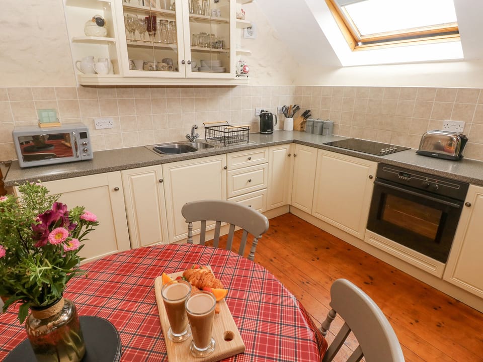 Cottage | Interior