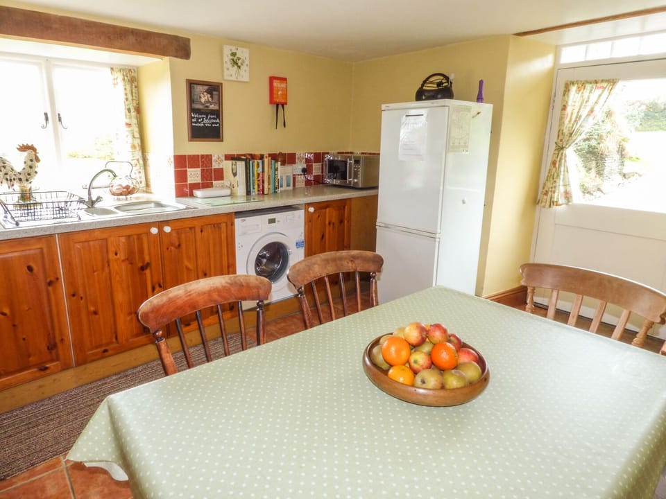 Cottage | Interior