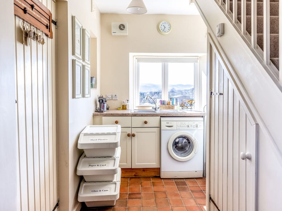 Cottage | Laundry