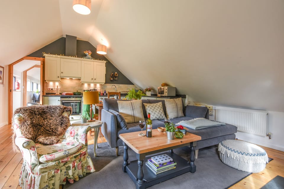Cottage | Interior
