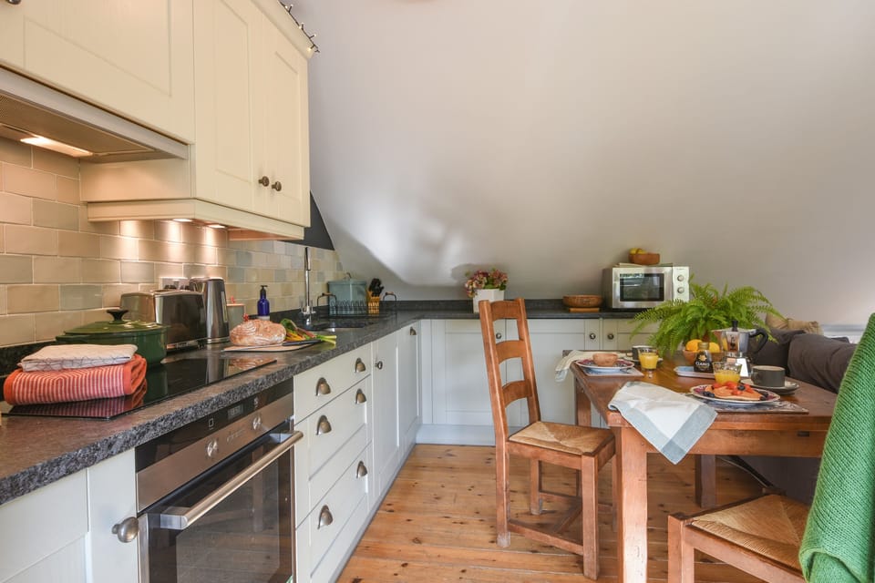 Cottage | Interior