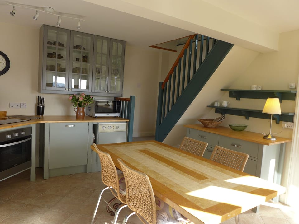 Cottage | Interior