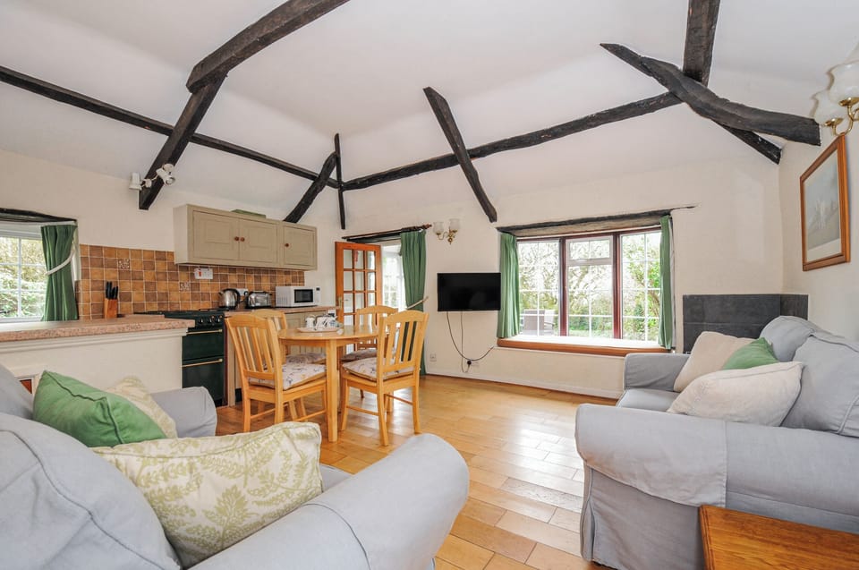Cottage | Living area | DVD player