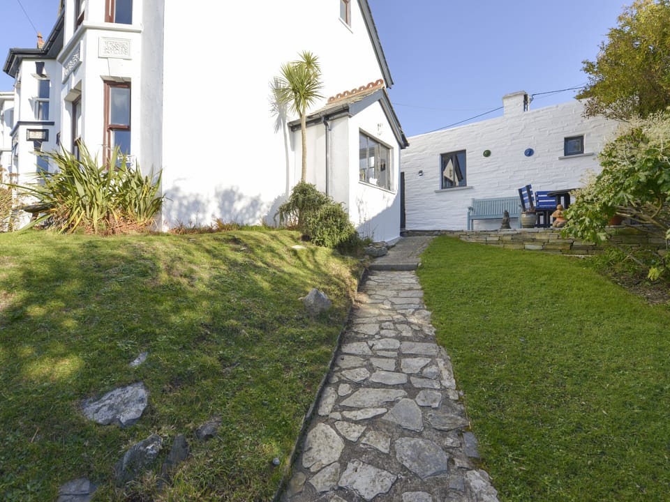 Cottage | Front of property