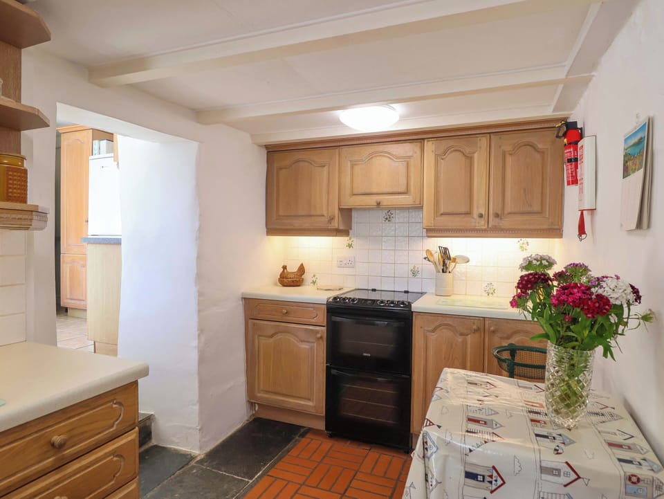 Microwave, stovetop, dishwasher, highchair