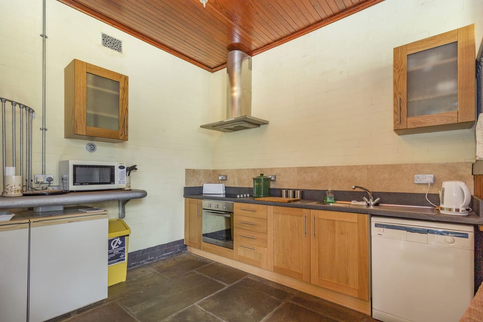 Cottage | Interior
