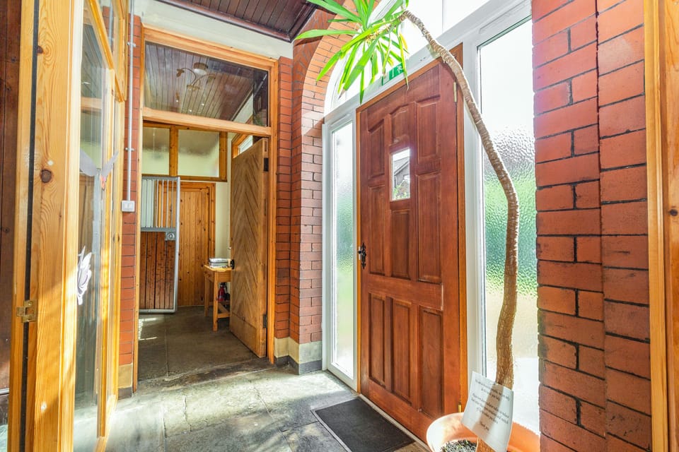 Cottage | Interior