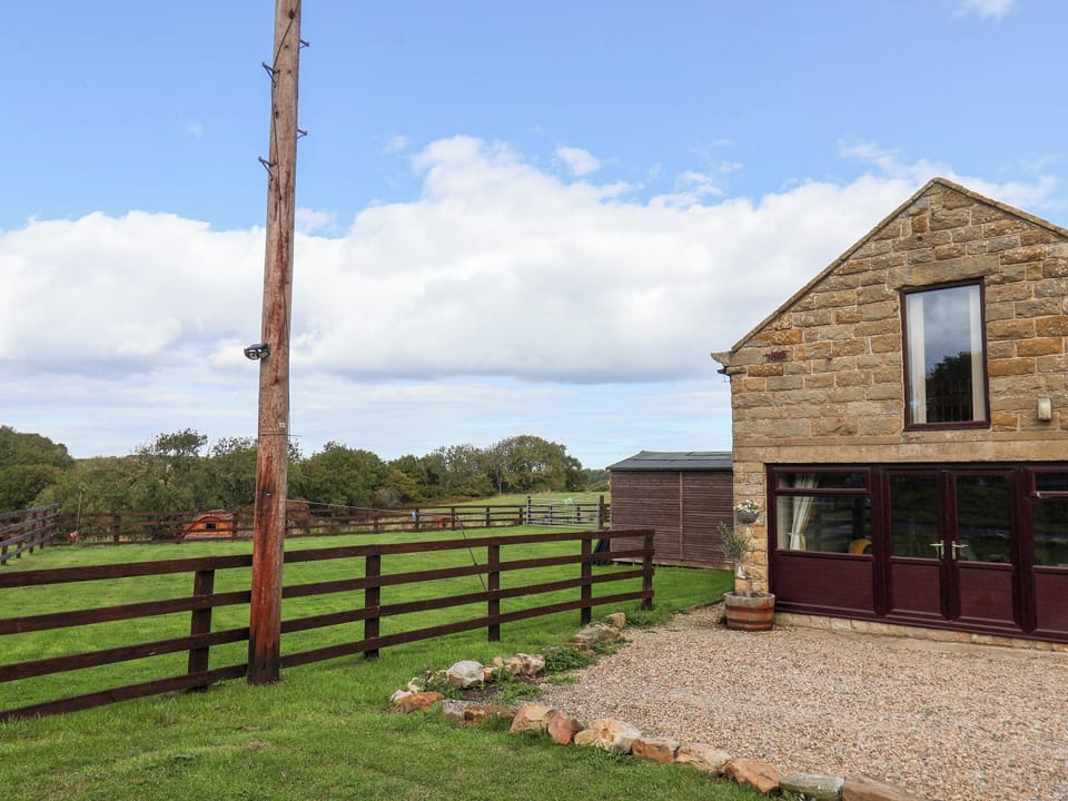 Cottage | Property grounds
