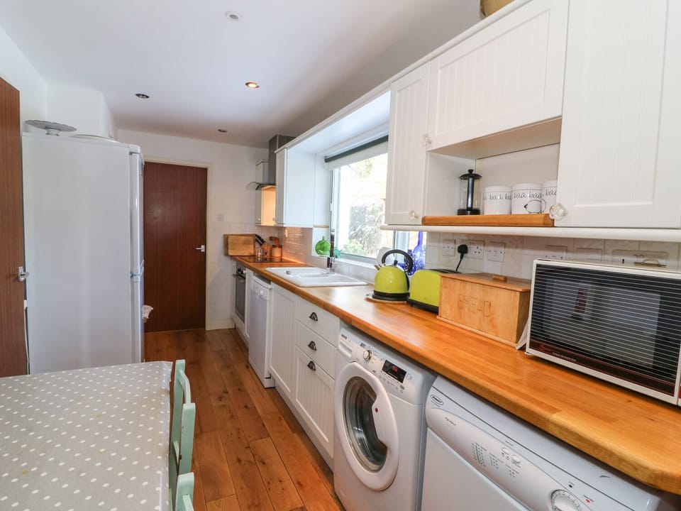 Cottage | Interior