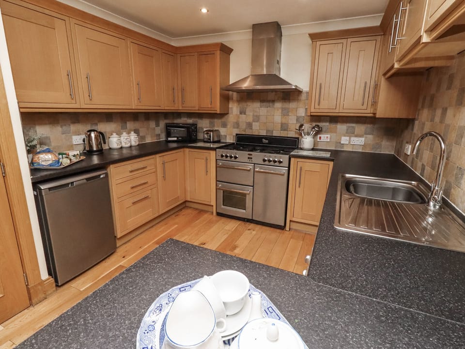 Cottage | Interior