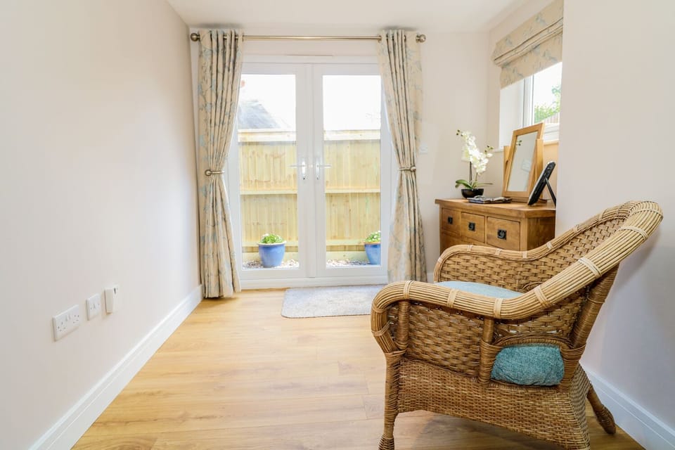 Cottage | Living room | TV