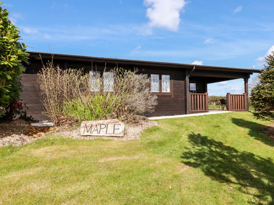 Cottage | Property grounds