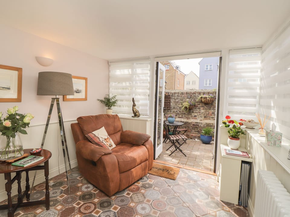Cottage | Interior