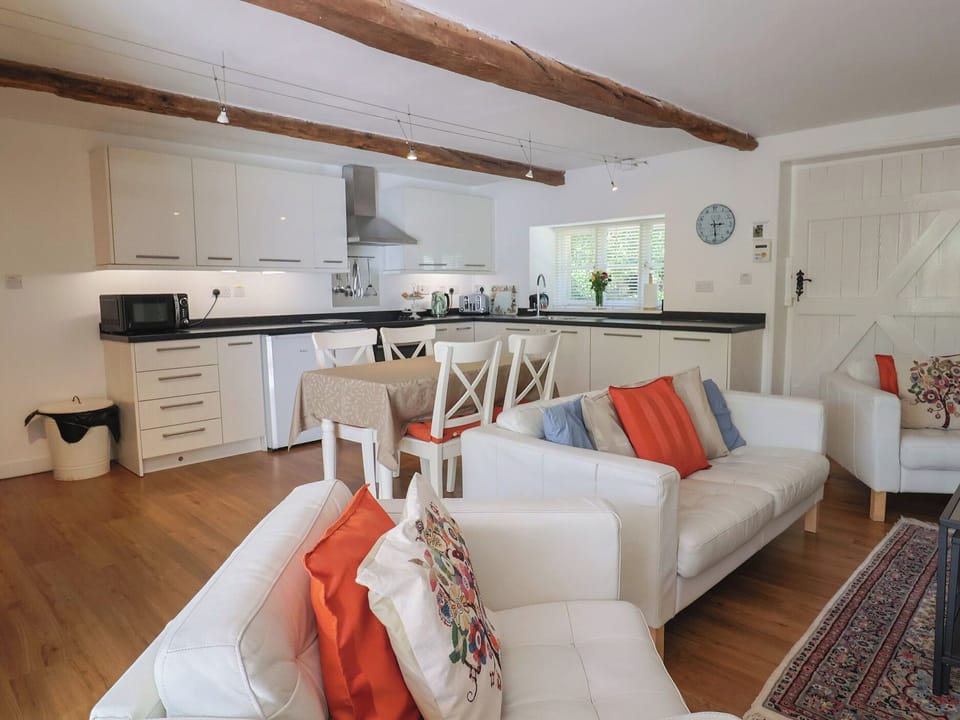 Cottage | Living area | TV, fireplace, DVD player