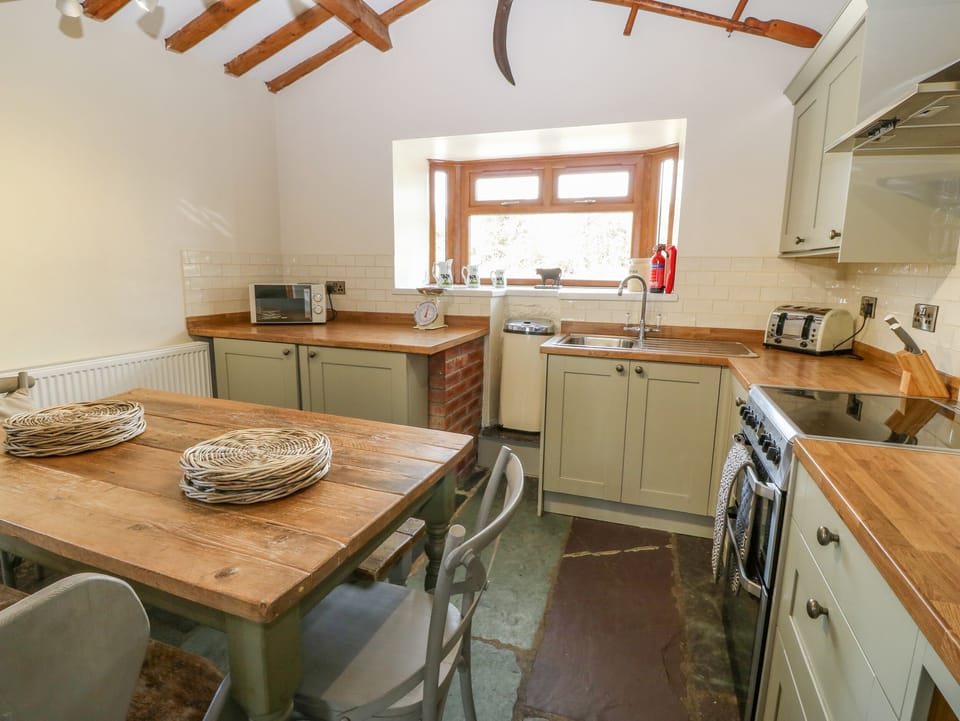 Cottage | Interior