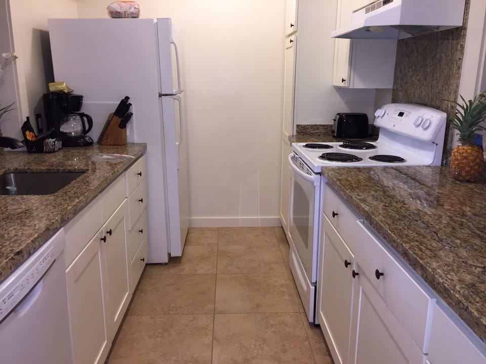 All new kitchen with granite