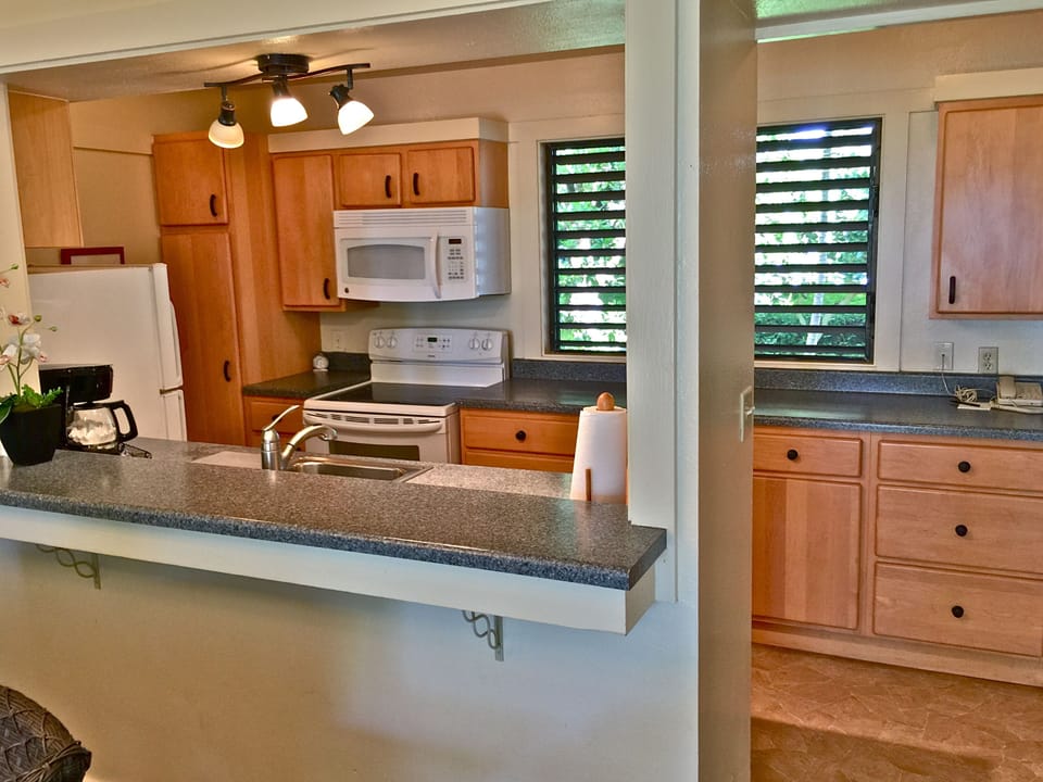 Full sized open kitchen