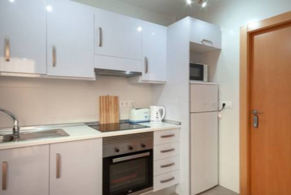Large home from home kitchen.  Cooker, hob, fridge/freezer, microwave, toaster