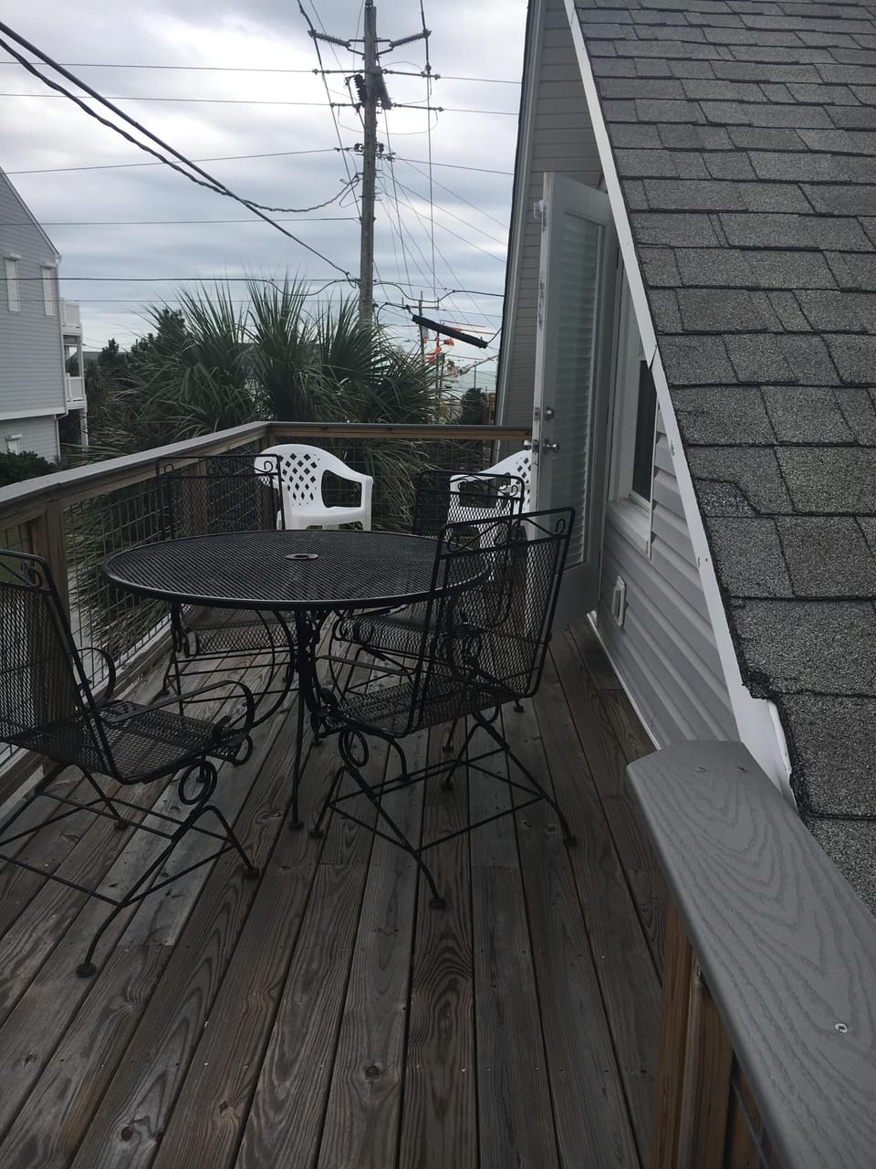 U/S Deck