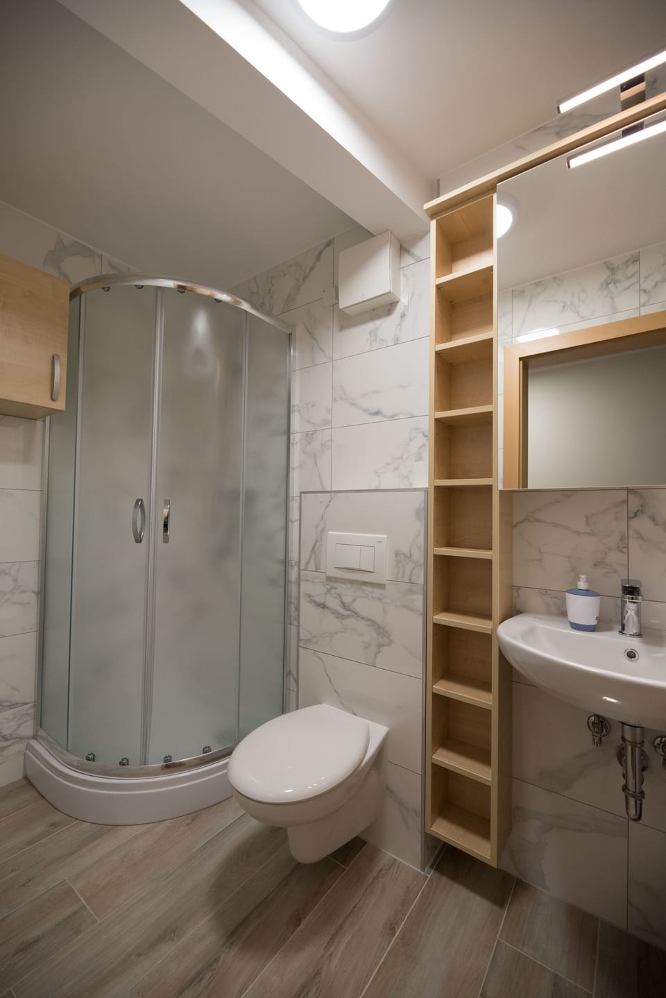 Studio Double Bed | 1 bedroom, in-room safe, desk, WiFi (free)