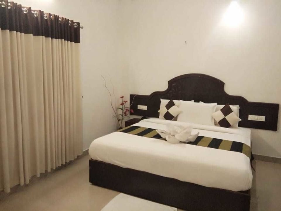 Individually furnished, desk, soundproofing, free WiFi