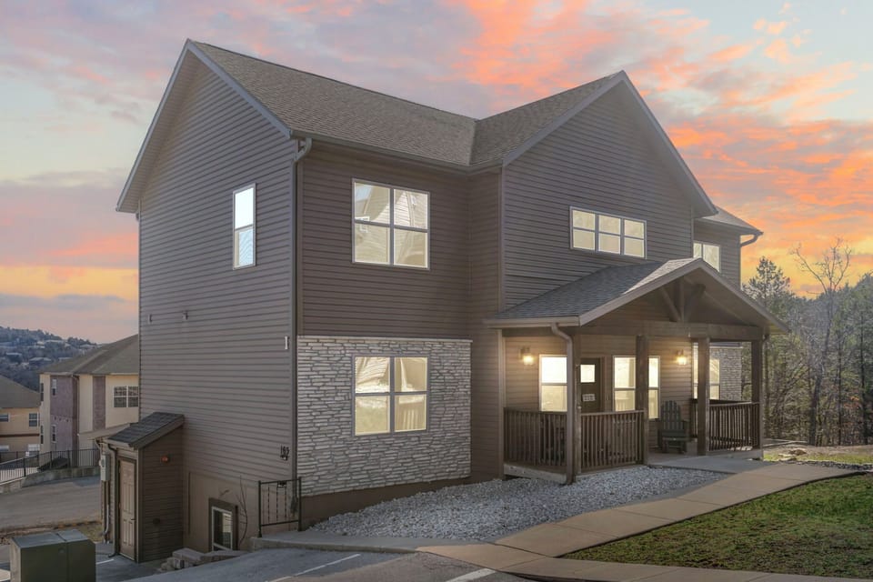 Welcome to Lovin Lakeside Livin!