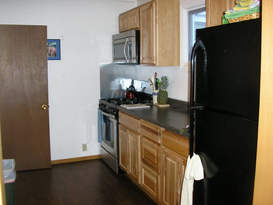 Full Kitchen