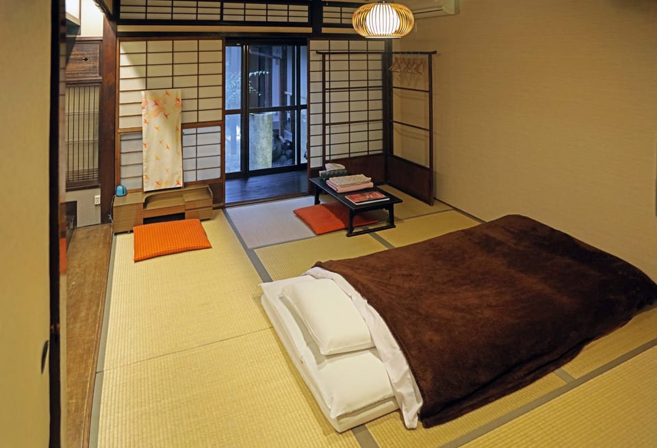 Japanese Style Room | Blackout drapes, free WiFi, bed sheets
