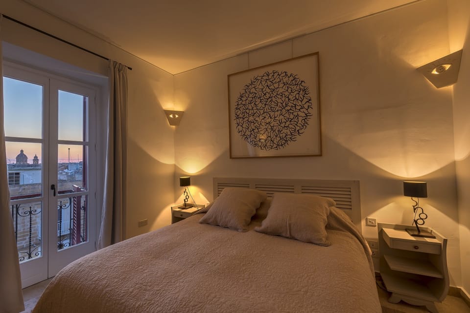 Deluxe Double Room | Premium bedding, in-room safe, desk, free WiFi