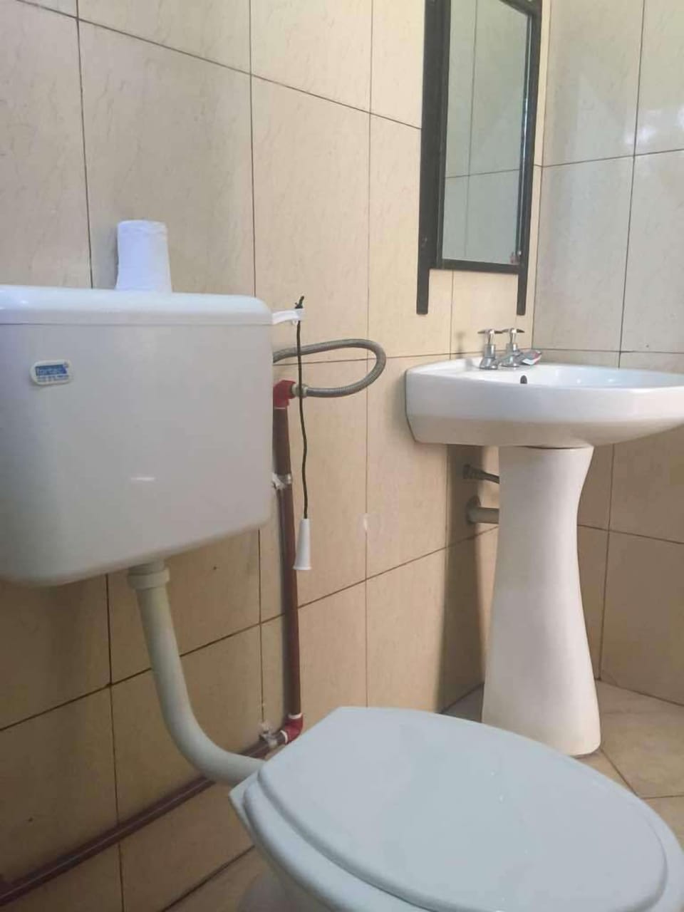 Basic Double Room, 1 Bedroom | Bathroom | Shower, free toiletries, towels