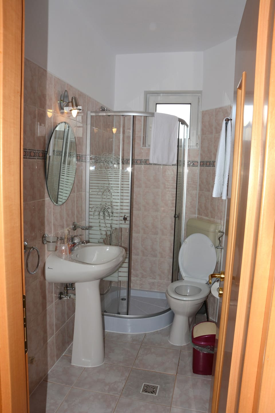 Bathroom shower