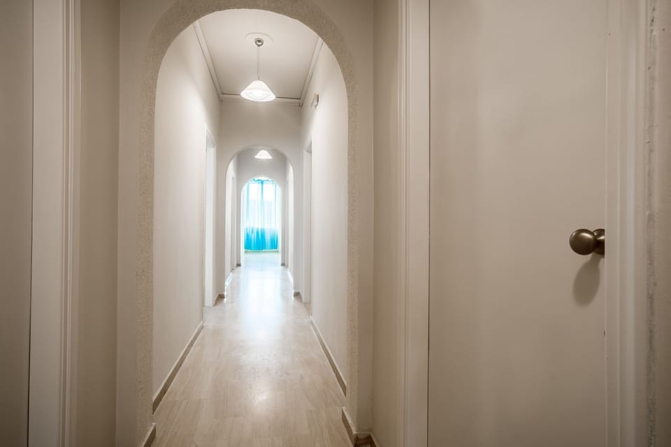 1 bedroom, in-room safe, desk, soundproofing