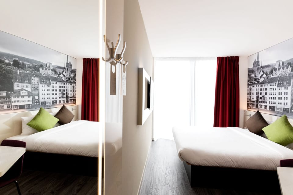 Double Room | Desk, blackout drapes, soundproofing, iron/ironing board