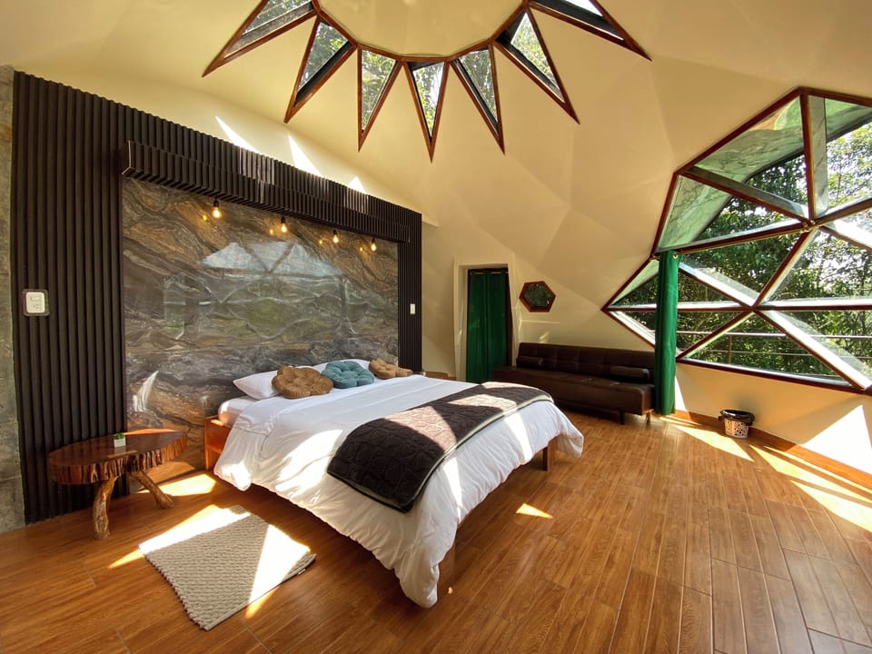 Deluxe Cabin | WiFi (free), bed sheets