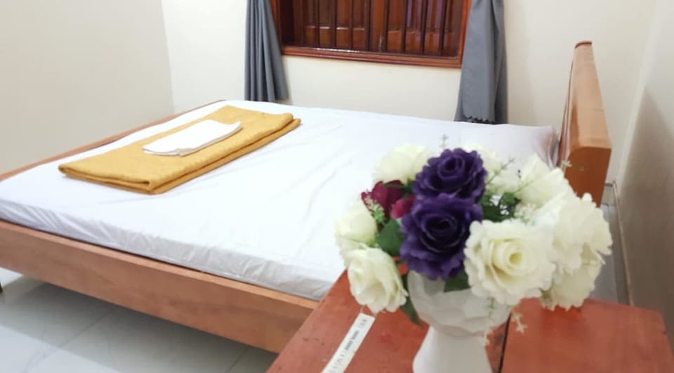 Double Room | Desk, free WiFi
