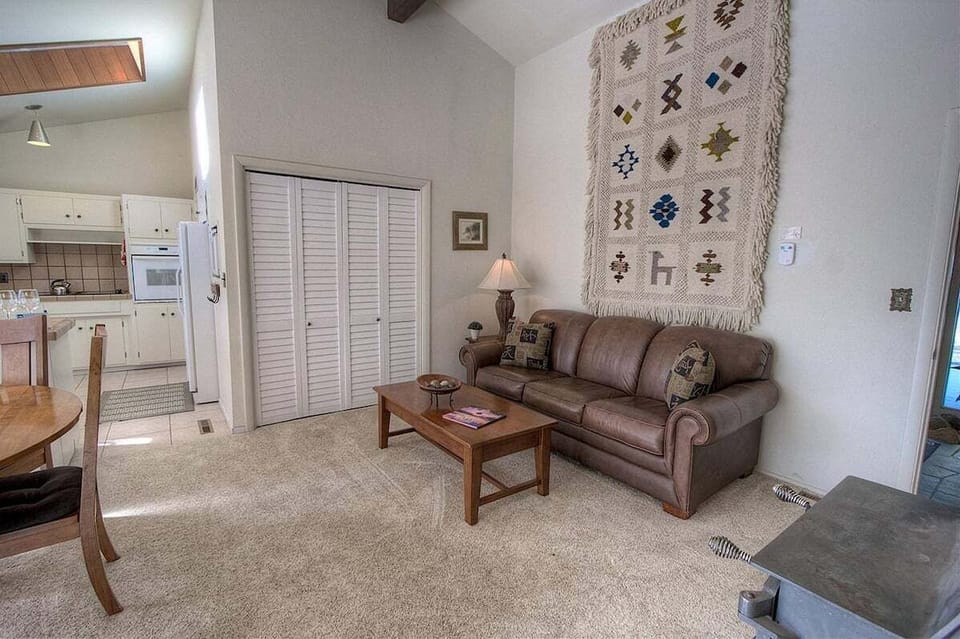 1st Level- Family Sitting Area