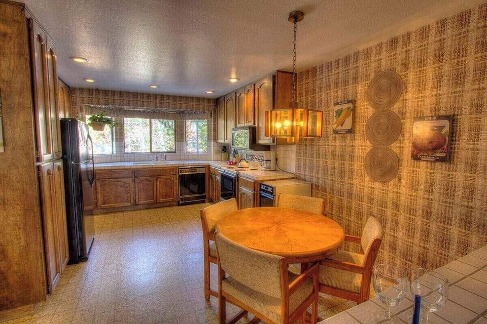 2nd Level- Kitchen