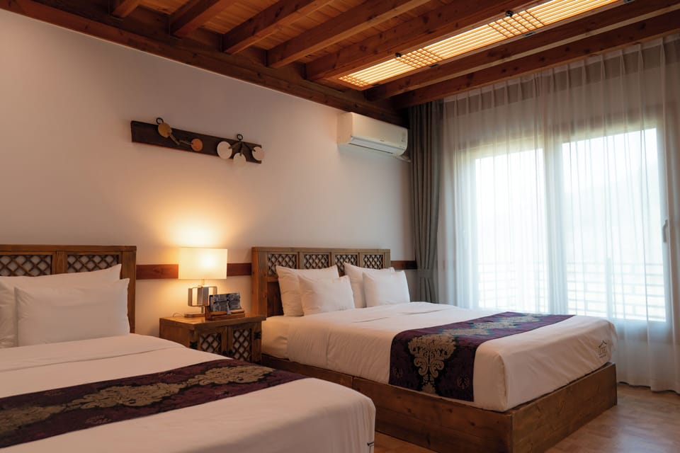 Suite Modern A Room | WiFi (free), individually decorated, individually furnished