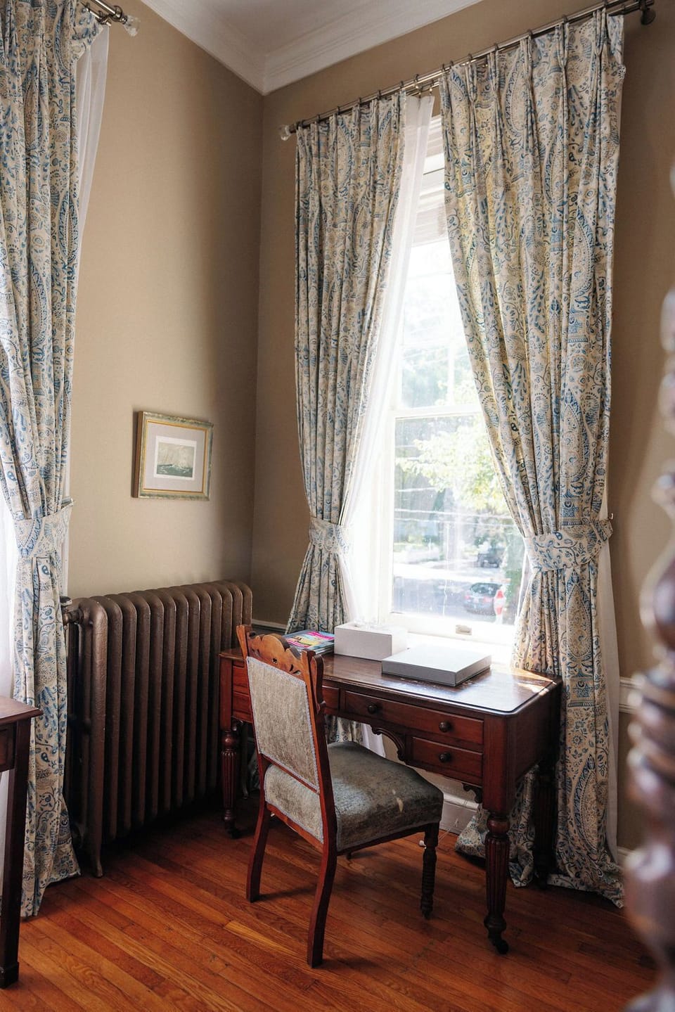 Fredericksburg Grand | Premium bedding, pillowtop beds, laptop workspace, iron/ironing board