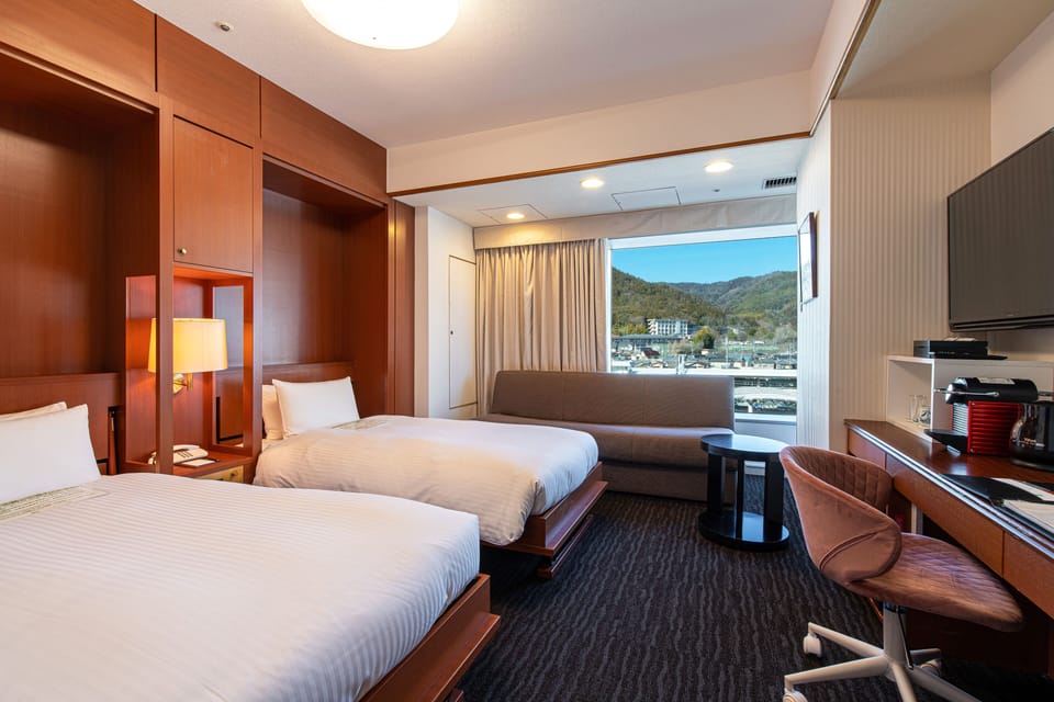 Premium bedding, down comforters, pillowtop beds, desk