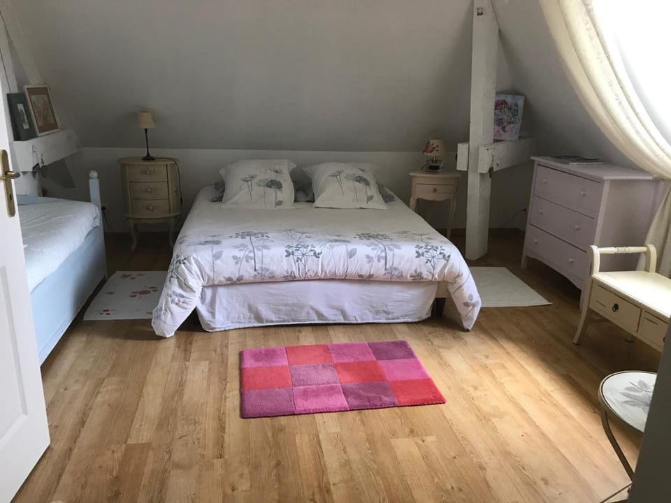 Individually decorated, individually furnished, free WiFi, bed sheets