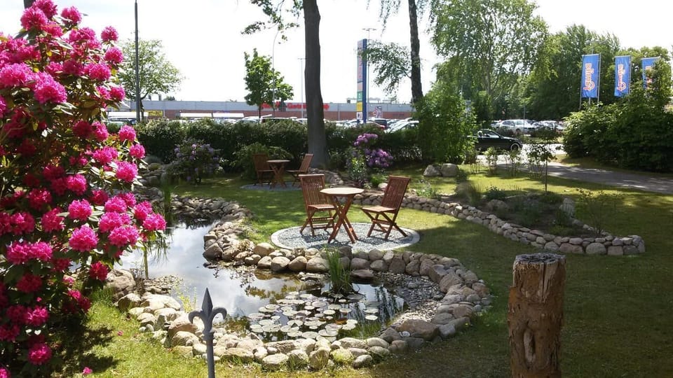 Arnimsruh Hotel Garni Bed and Breakfast in Lubeck