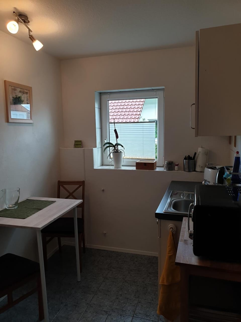 Cookware/dishes/utensils