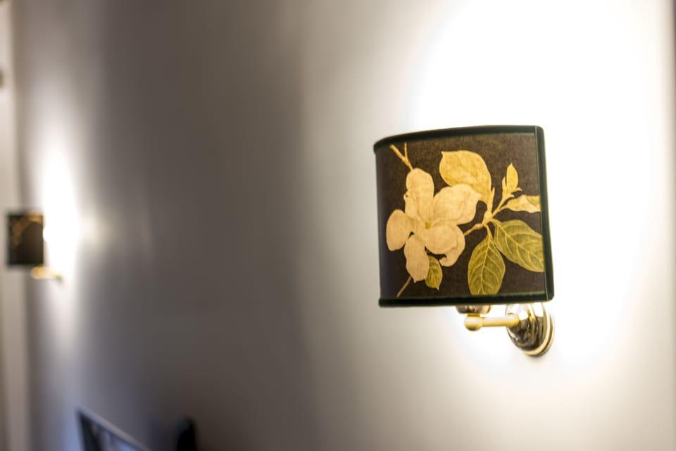 Deluxe Double Room | Minibar, in-room safe, desk, iron/ironing board