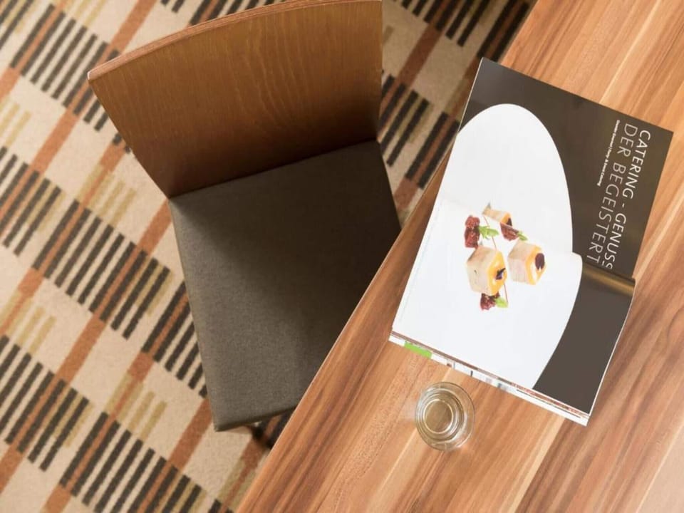 Superior Double Room | In-room safe, desk, blackout drapes, soundproofing