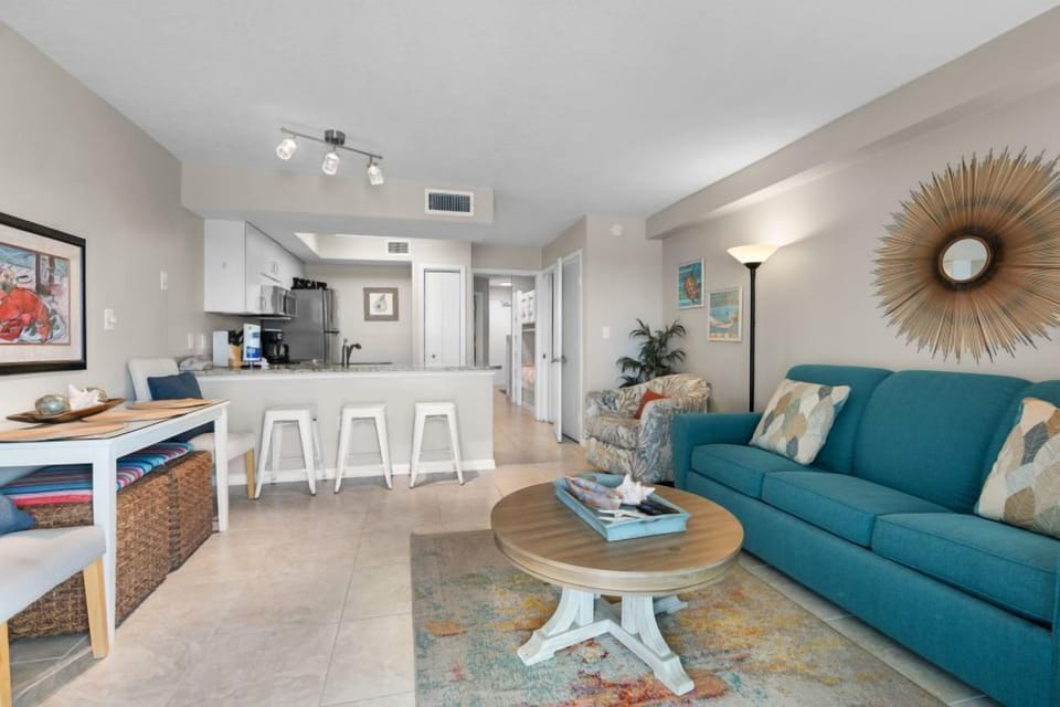Seacrest 402 Open Floor Plan